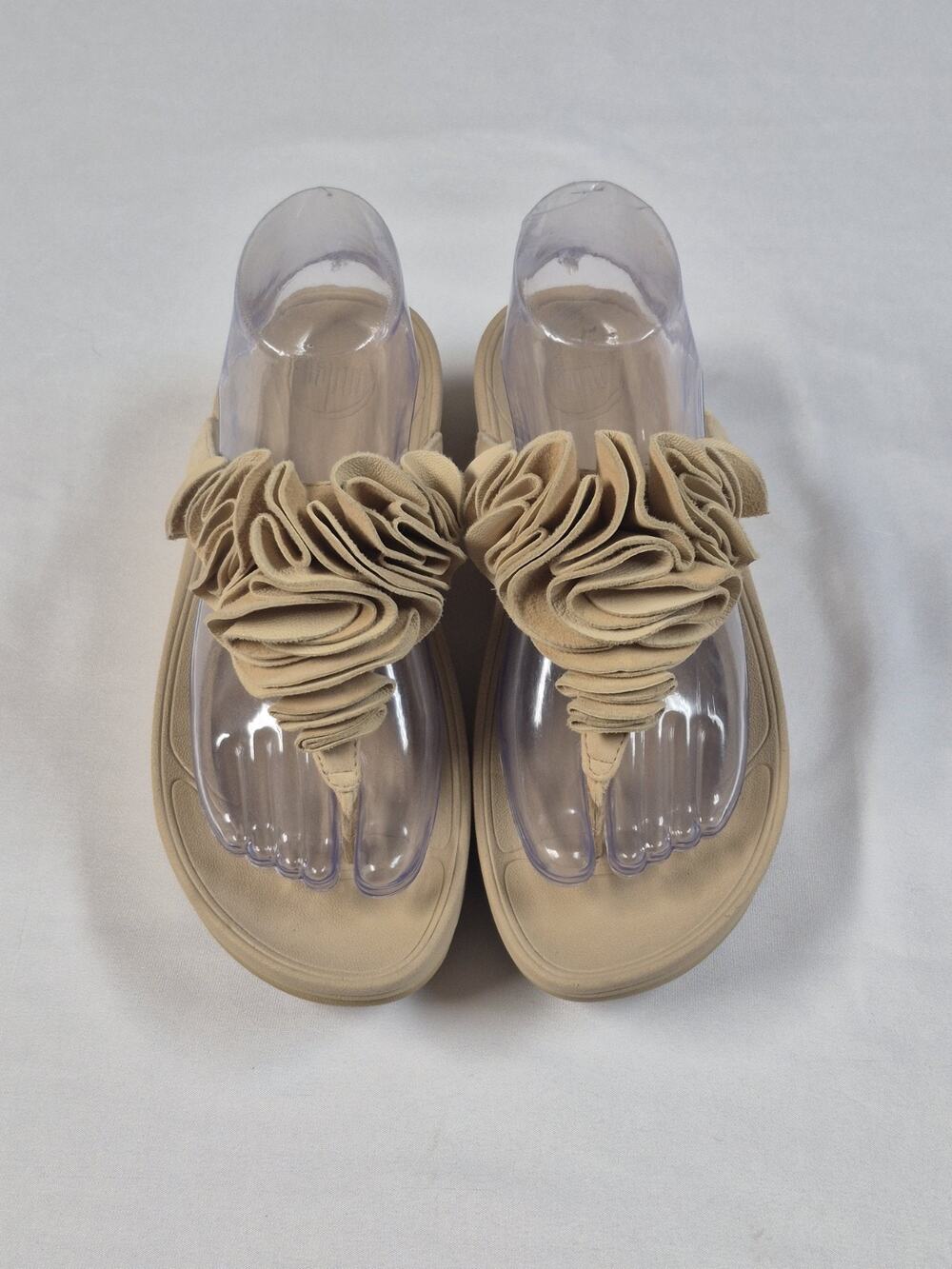 FitFlop Frou Beige Ruffle Nubuck Slip On Slide Sandals Women's Size EU 38 US 7
